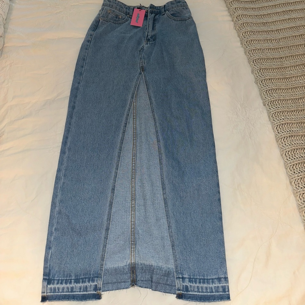 Denim maxi skirt with slit